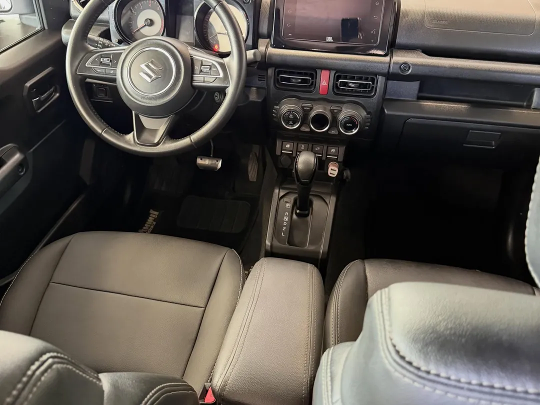 Suzuki Jimny Sierra 2023, foto 5 de 7