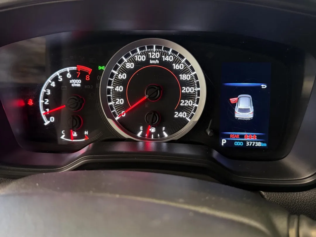 Toyota Corolla Cross 2022, foto 6 de 7